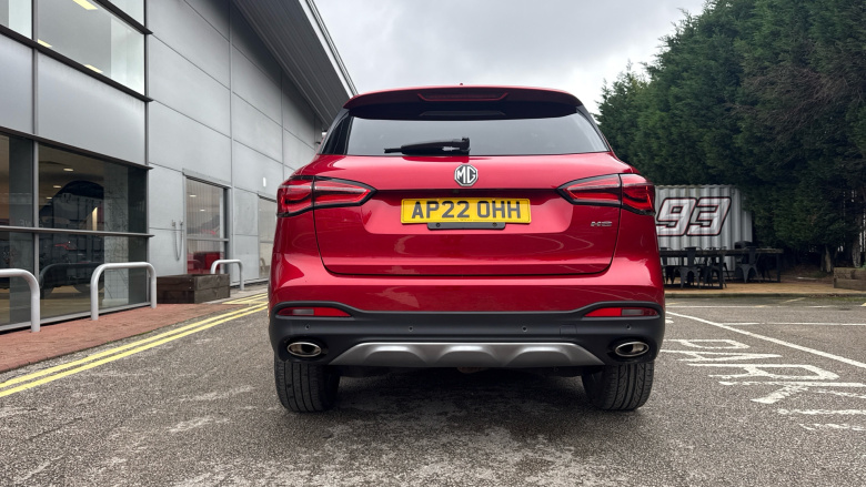 MG Hs 1.5 T-GDI Exclusive 5dr DCT Petrol Hatchback